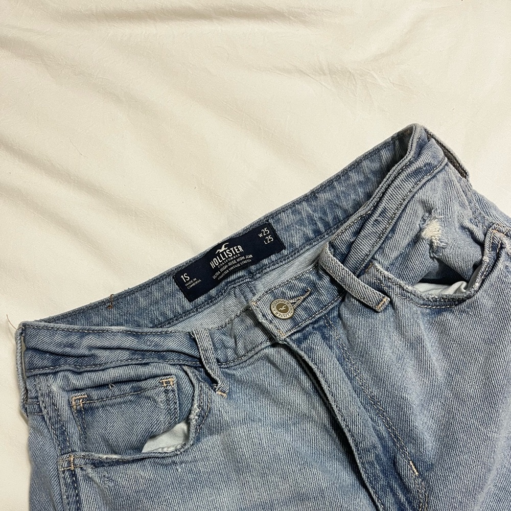 High Rise Mom Jeans